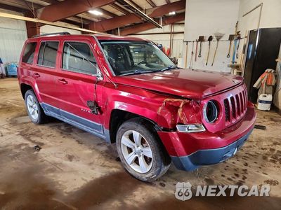 Czwarte zdjęcie samochodu z boku: 2012 JEEP PATRIOT LATITUDE VIN:1C4NJPFA6CD698509 - miniatura