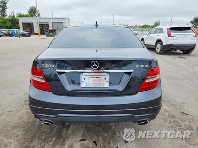 Zdjęcie 6 z 13 samochodu: 2012 MERCEDES-BENZ C 300 4MATIC VIN:WDDGF8BB6CR200056 - miniatura