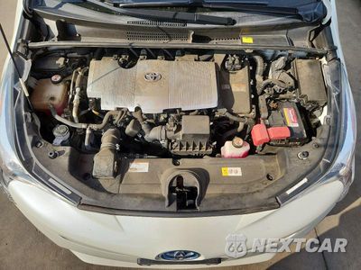 Zdjęcie 11 z 12 samochodu: 2016 TOYOTA PRIUS TWO VIN:JTDKBRFU2G3528519 - miniatura