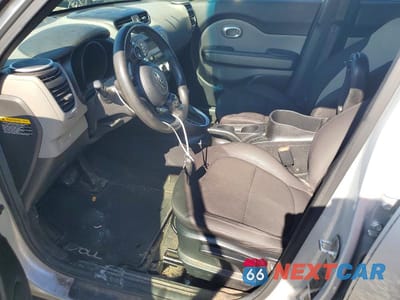 Zdjęcie 7 z 12 samochodu: 2016 KIA SOUL BASE VIN:KNDJN2A24G7841287 - miniatura