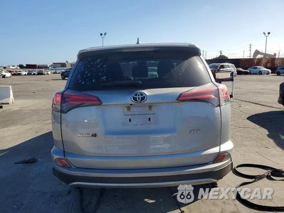 Zdjęcie 6 z 12 samochodu: 2018 TOYOTA RAV4 XLE VIN:2T3WFREV3JW513614 - miniatura