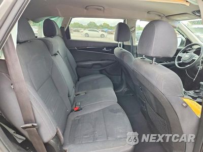 Zdjęcie 11 z 13 samochodu: 2019 KIA SORENTO LX V6 VIN:5XYPG4A59KG475722 - miniatura