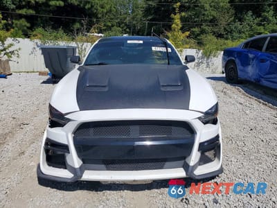 Piąte zdjęcie samochodu w środku: 2019 FORD MUSTANG GT VIN:1FA6P8CF6K5192508 - miniatura