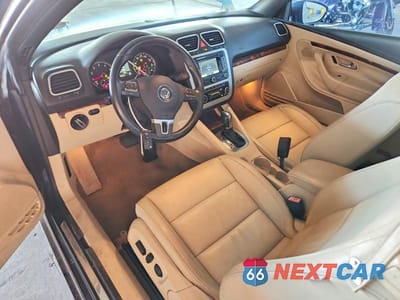 Zdjęcie 8 z 12 samochodu: 2012 VOLKSWAGEN EOS LUX VIN:WVWFW7AH1CV009531 - miniatura