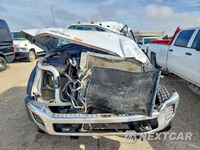 Piąte zdjęcie samochodu w środku: 2015 FORD F550 SUPER DUTY VIN:1FDUF5HY2FEA24086 - miniatura