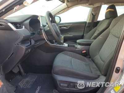 Zdjęcie 7 z 14 samochodu: 2025 TOYOTA RAV4 XLE VIN:2T3W1RFV2SC347604 - miniatura