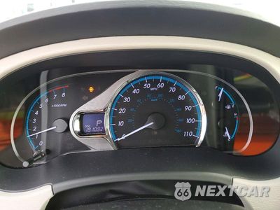 Zdjęcie 9 z 13 samochodu: 2014 TOYOTA SIENNA XLE 8-PASSENGER VIN:5TDYK3DCXES428827 - miniatura
