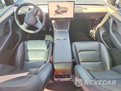 Zdjęcie 8 z 14 samochodu: 2022 TESLA MODEL Y VIN:7SAYGDEE2NA015408 - miniatura