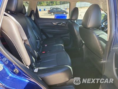 Zdjęcie 10 z 12 samochodu: 2018 NISSAN ROGUE SL VIN:5N1AT2MT1JC784373 - miniatura