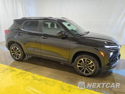 Czwarte zdjęcie samochodu z boku: 2026 CHEVROLET TRAILBLAZER LT VIN:KL79MRSL3TB100848 - miniatura
