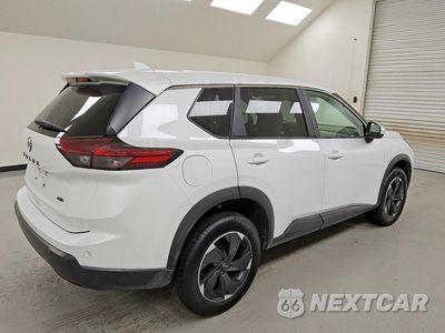 Trzecie zdjęcie samochodu z tyłu: 2025 NISSAN ROGUE SV VIN:5N1BT3BB9SC783946 - miniatura
