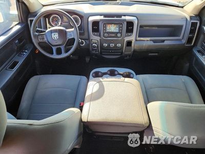 Zdjęcie 8 z 12 samochodu: 2018 RAM 1500 ST VIN:3C6RR7KT5JG197538 - miniatura