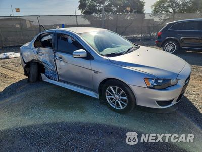 Czwarte zdjęcie samochodu z boku: 2015 MITSUBISHI LANCER ES VIN:JA32U2FU0FU012216 - miniatura