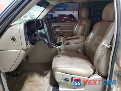 Zdjęcie 7 z 12 samochodu: 2004 CHEVROLET SILVERADO K1500 VIN:2GCEK13T141416046 - miniatura