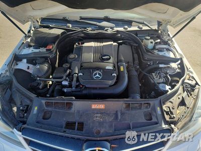 Zdjęcie 11 z 12 samochodu: 2013 MERCEDES-BENZ C 250 VIN:WDDGJ4HB0DG085076 - miniatura