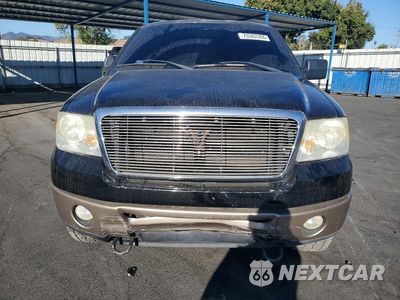Piąte zdjęcie samochodu w środku: 2006 FORD F150 SUPERCREW VIN:1FTPW14556KB16364 - miniatura