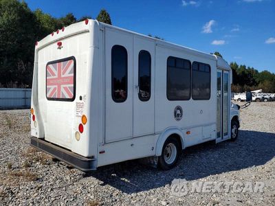 Czwarte zdjęcie samochodu z boku: 2014 FORD ECONOLINE E350 SUPER DUTY CUTAWAY VAN VIN:1FDEE3FLXEDA88335 - miniatura