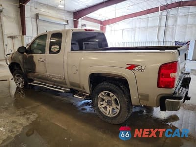 Drugie zdjęcie samochodu z przodu: 2008 CHEVROLET SILVERADO K2500 HEAVY DUTY VIN:1GCHK29698E158058 - miniatura