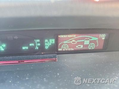 Zdjęcie 9 z 13 samochodu: 2011 TOYOTA PRIUS FIVE VIN:JTDKN3DU3B0288706 - miniatura