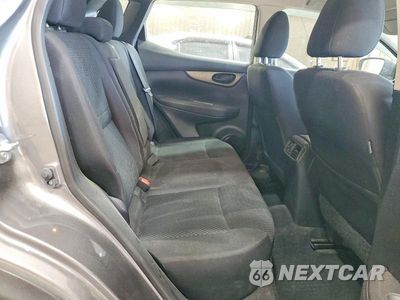Zdjęcie 11 z 14 samochodu: 2017 NISSAN ROGUE SPORT S VIN:JN1BJ1CR0HW132905 - miniatura