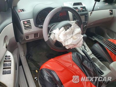 Zdjęcie 8 z 12 samochodu: 2013 TOYOTA COROLLA LE VIN:2T1BU4EE4DC095070 - miniatura