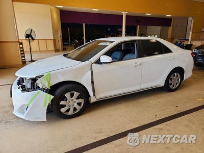 2014 TOYOTA CAMRY LE 4T4BF1FK8ER424811 - główne zdjęcie licytacji z USA - miniatura