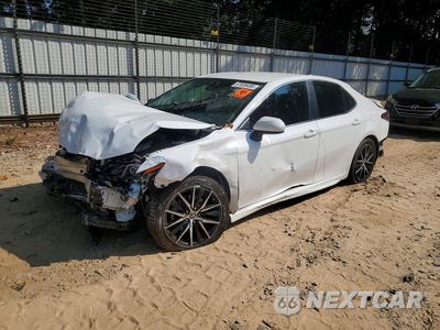 2021 TOYOTA CAMRY SE 4T1G11AKXMU551077 - główne zdjęcie licytacji z USA - miniatura