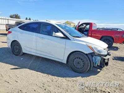 Czwarte zdjęcie samochodu z boku: 2015 HYUNDAI ACCENT GLS VIN:KMHCT4AE3FU834573 - miniatura