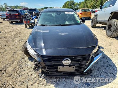 Piąte zdjęcie samochodu w środku: 2025 NISSAN ALTIMA S VIN:1N4BL4BV4SN406178 - miniatura