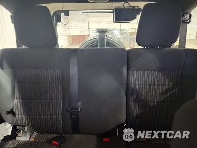 Zdjęcie 10 z 13 samochodu: 2012 JEEP WRANGLER UNLIMITED SPORT VIN:1C4BJWDG3CL270908 - miniatura