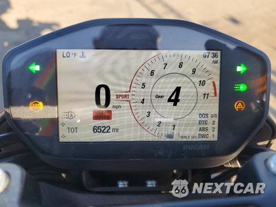 Zdjęcie 7 z 9 samochodu: 2020 DUCATI HYPERMOTARD 950 VIN:ZDMBAJDT5LB005305 - miniatura