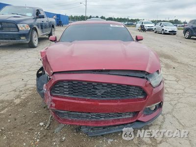 Piąte zdjęcie samochodu w środku: 2016 FORD MUSTANG VIN:1FA6P8THXG5317390 - miniatura