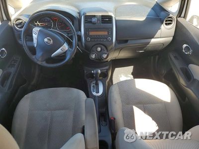 Zdjęcie 8 z 12 samochodu: 2014 NISSAN VERSA NOTE SV VIN:3N1CE2CP7EL352881 - miniatura