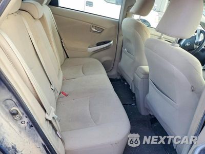 Zdjęcie 10 z 12 samochodu: 2015 TOYOTA PRIUS THREE VIN:JTDKN3DU8F0483190 - miniatura
