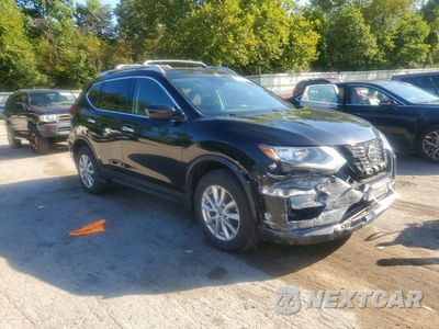 Czwarte zdjęcie samochodu z boku: 2019 NISSAN ROGUE S VIN:5N1AT2MV9KC840742 - miniatura