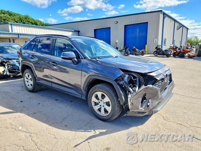 Czwarte zdjęcie samochodu z boku: 2021 TOYOTA RAV4 LE VIN:2T3G1RFV0MC151877 - miniatura