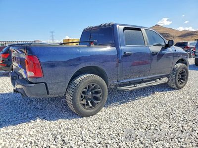 Trzecie zdjęcie samochodu z tyłu: 2015 RAM 1500 SLT VIN:1C6RR7LMXFS716607 - miniatura