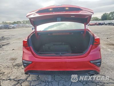 Zdjęcie 6 z 12 samochodu: 2019 KIA FORTE LXS VIN:3KPF24AD1KE057010 - miniatura