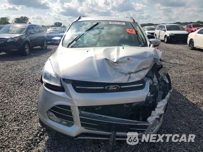 Piąte zdjęcie samochodu w środku: 2016 FORD ESCAPE SE VIN:1FMCU9GX4GUB07205 - miniatura