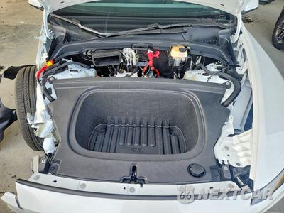 Zdjęcie 11 z 13 samochodu: 2026 TESLA MODEL Y VIN:7SAYGDED4TA736964 - miniatura