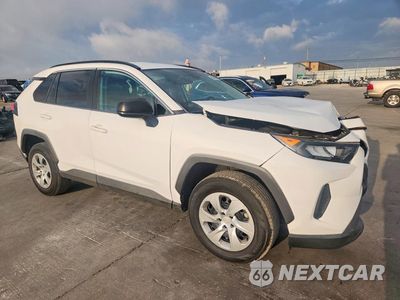 Czwarte zdjęcie samochodu z boku: 2020 TOYOTA RAV4 LE VIN:2T3H1RFVXLW069821 - miniatura