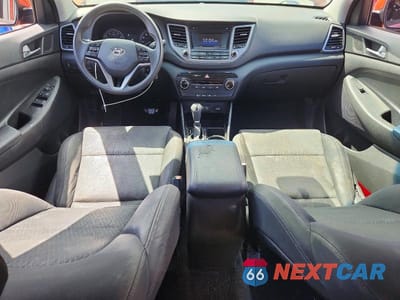 Zdjęcie 8 z 12 samochodu: 2016 HYUNDAI TUCSON ECO VIN:KM8J33A23GU028371 - miniatura