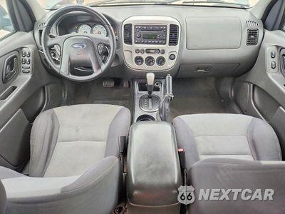 Zdjęcie 8 z 13 samochodu: 2007 FORD ESCAPE XLS VIN:1FMYU02Z07KA51642 - miniatura
