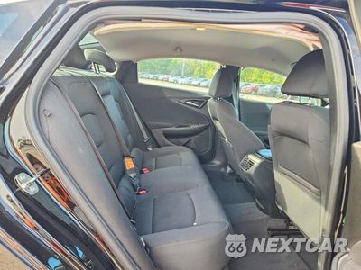 Zdjęcie 10 z 12 samochodu: 2022 CHEVROLET MALIBU LT VIN:1G1ZD5ST1NF118295 - miniatura