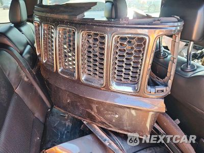Zdjęcie 13 z 14 samochodu: 2014 JEEP GRAND CHEROKEE OVERLAND VIN:1C4RJECM1EC581448 - miniatura