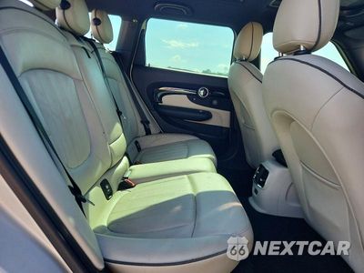 Zdjęcie 10 z 13 samochodu: 2019 MINI COOPER JCW CLUBMAN VIN:WMWLV9C5XK2H66755 - miniatura