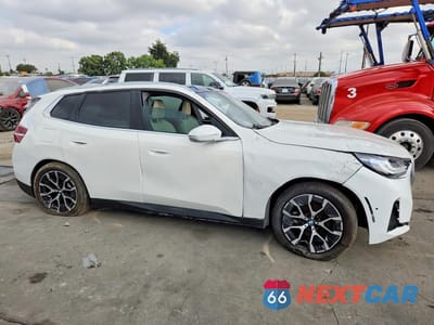 Czwarte zdjęcie samochodu z boku: 2026 BMW X3 30 XDRIVE VIN:5UX53GP04T9241490 - miniatura
