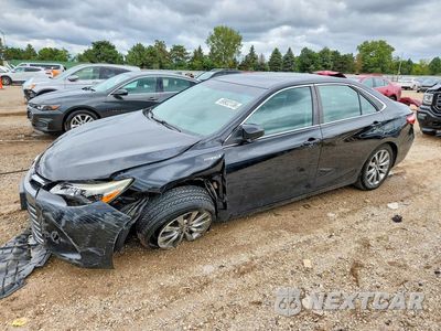 2015 TOYOTA CAMRY HYBRID XLE 4T1BD1FK1FU160803 - główne zdjęcie licytacji z USA - miniatura