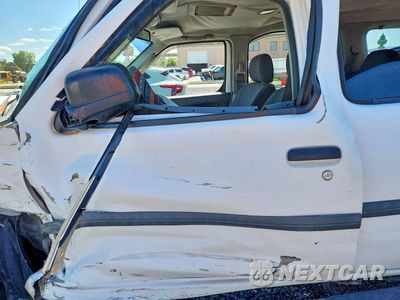 Zdjęcie 7 z 11 samochodu: 2003 NISSAN XTERRA XE-V6 VIN:5N1ED28T23C663914 - miniatura