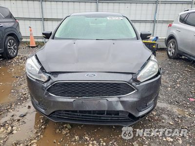 Piąte zdjęcie samochodu w środku: 2015 FORD FOCUS SE VIN:1FADP3F20FL217004 - miniatura